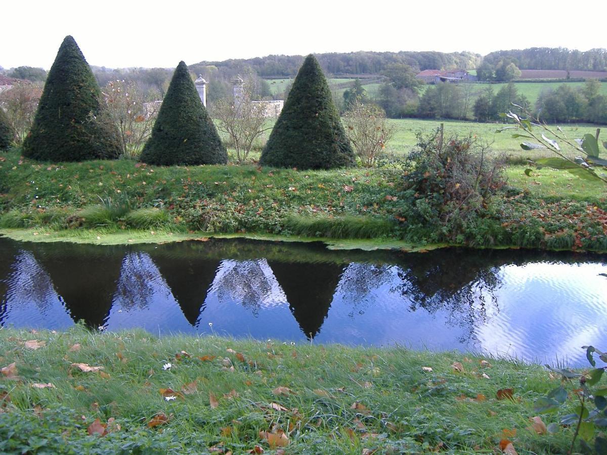 Chateau Du Fraisse Nouic ภายนอก รูปภาพ